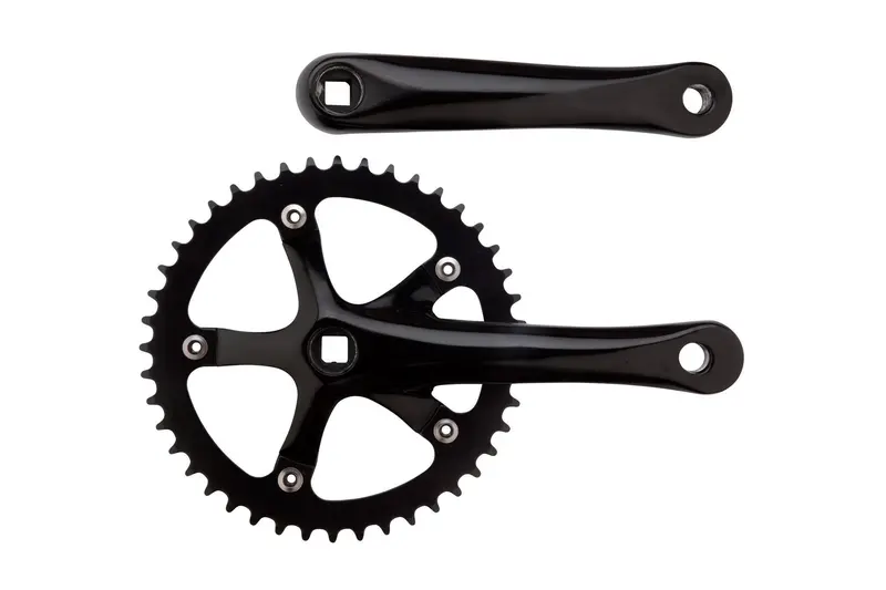 Single-Speed Crankset – 44-Tooth Chainring 1